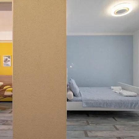 Lovely 1 Bdrm Apt / Central Colorful Cozy Gem * Sofia