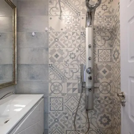 Appartement Lovely 1 Bdrm Apt / Central Colorful Cozy Gem Sofia
